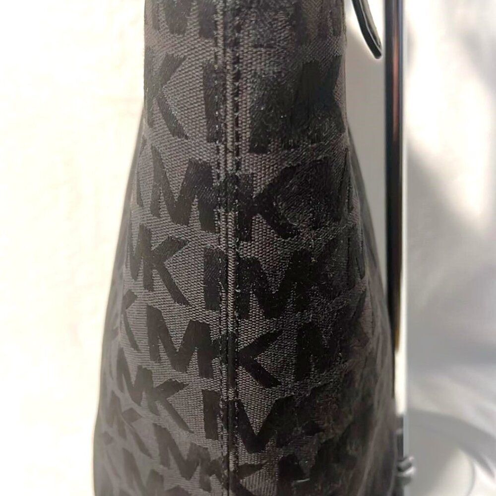 Michael Kors Signature MK Tote - Medium Size - EUC - Picture 7 of 13